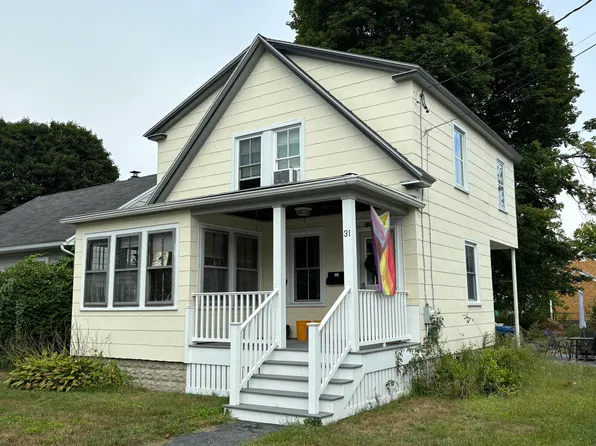 31 Massachusetts Avenue, Portland, ME 04102