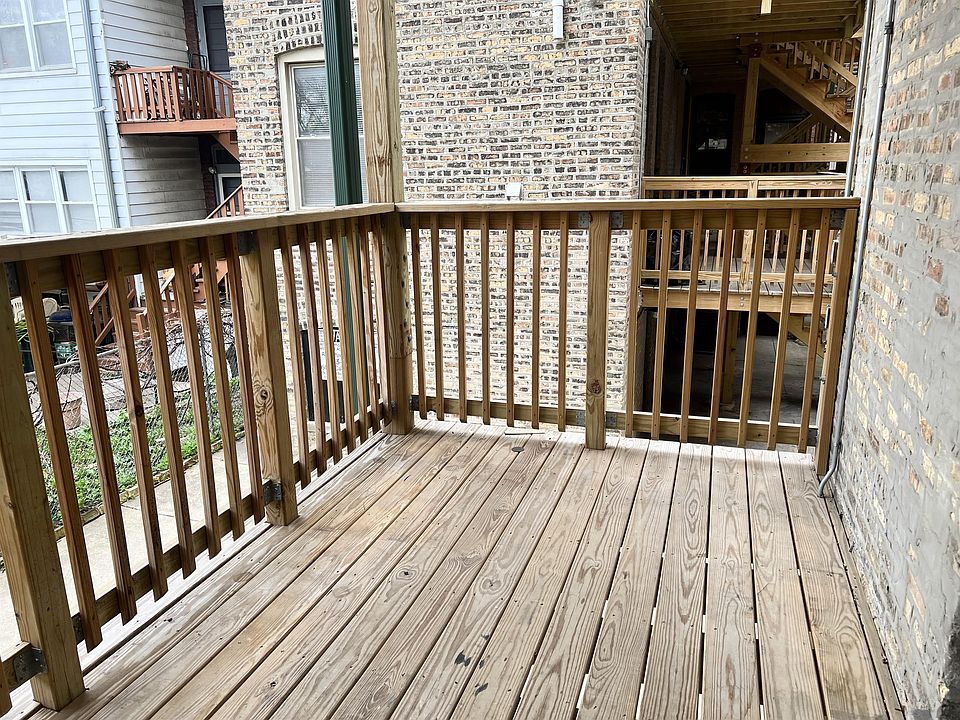 1st image of 4457 N Troy St #1