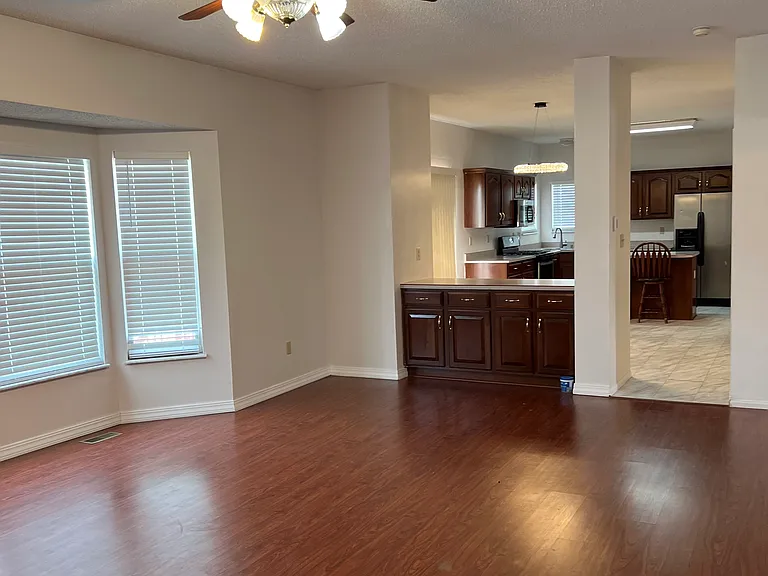 1862 Summitview Dr — Photo 18