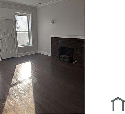 3rd image of 6130 S Eberhart Ave #1
