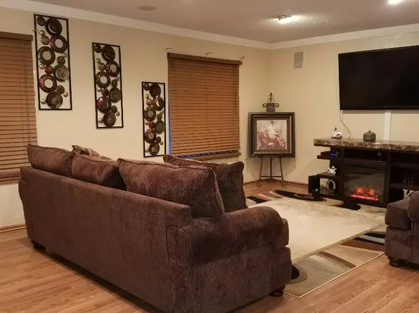 7849 N 60th St #33, Milwaukee, WI 53223