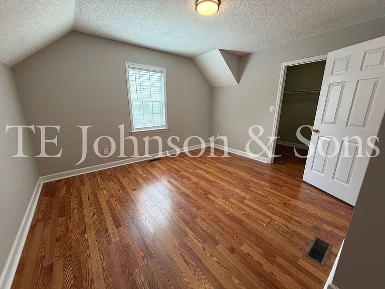 1878 Camden Forest Dr — Photo 29
