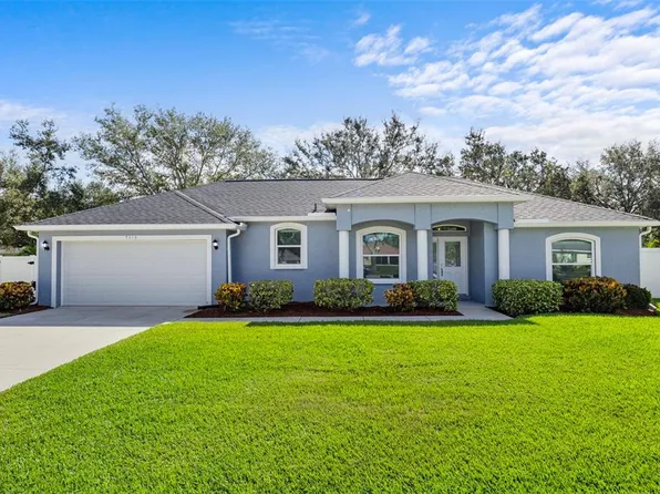 7019 8th Ct E, Sarasota, FL 34243