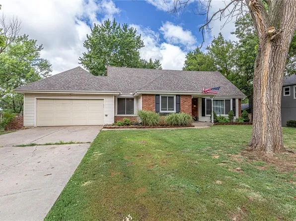 6508 N Overland Dr, Kansas City, MO 64151
