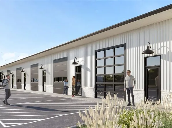 208 E 28th St, Sanford, FL 32773