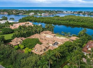3760 Fort Charles Dr, Naples, FL 34102