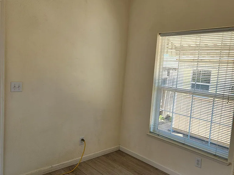 8577 Galindo Dr — Photo 10