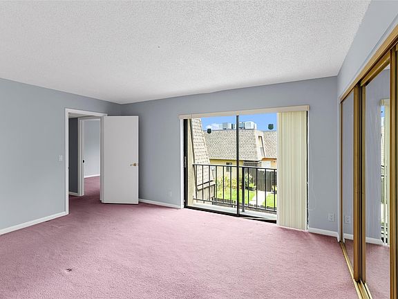 4th image of 203 Waterview Drive #902