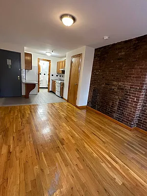 Rented by Voro, LLC | media 3