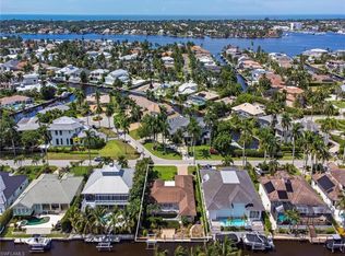 1893 Snook Dr, Naples, FL 34102
