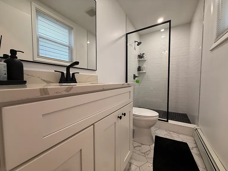 42 Lincoln St #1 — Photo 6