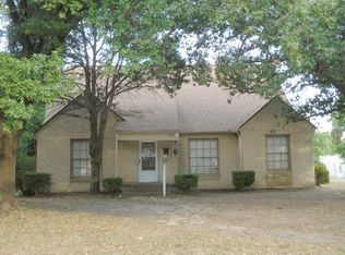 200 NE 5th St, Hubbard, TX 76648