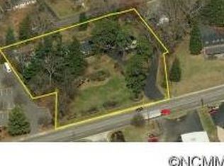 418 W State St, Black Mountain, NC 28711