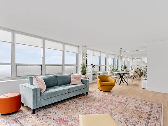 5th image of 4800 S Chicago Beach Dr APT 2308N