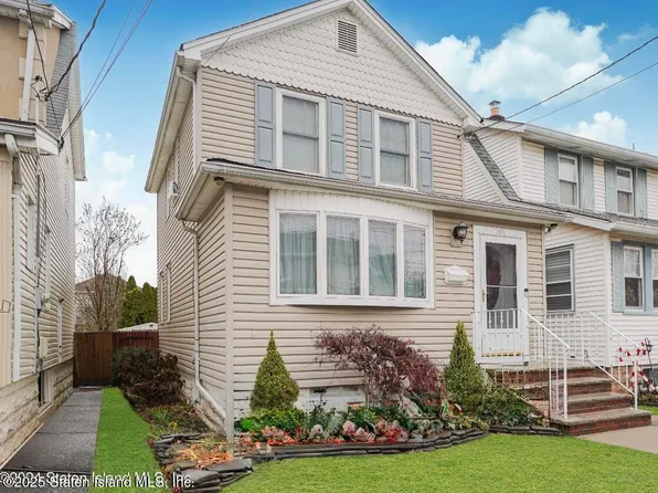 265 Waters Ave, Staten Island, NY 10314