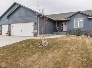 515 W Highpointe St, Tea, SD 57064