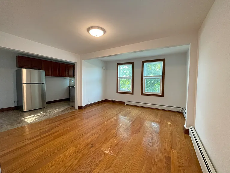 232-238 Claremont Ave #2 — Photo 6
