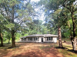 159 Chabot Dr, Defuniak Springs, FL 32433