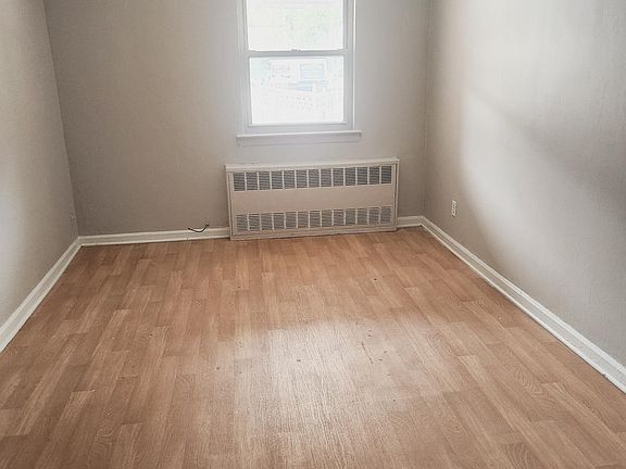 4th image of 7973 69th Ave Floor 1