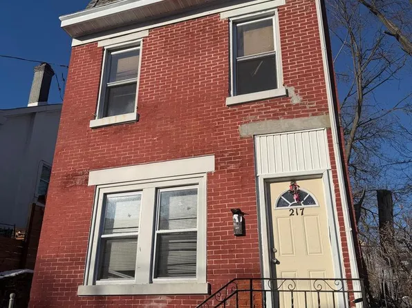 217 E Chestnut St, Norristown, PA 19401