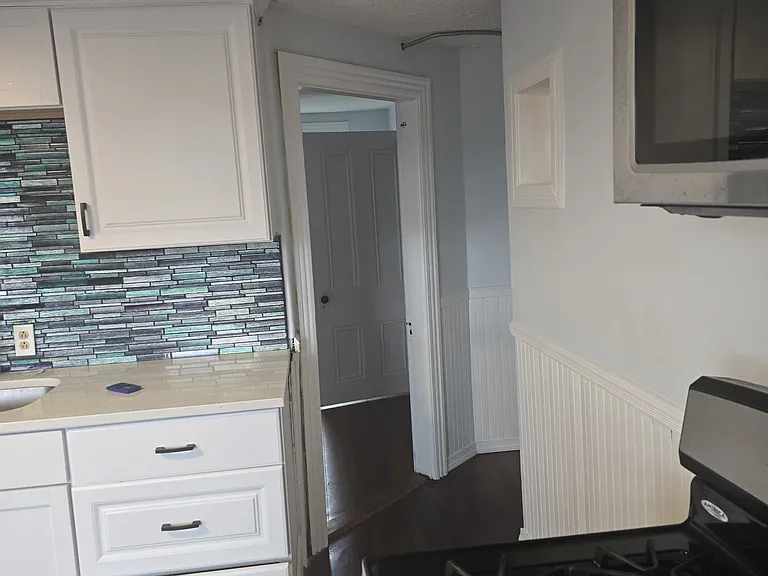 28 Darrow St #3 — Photo 4