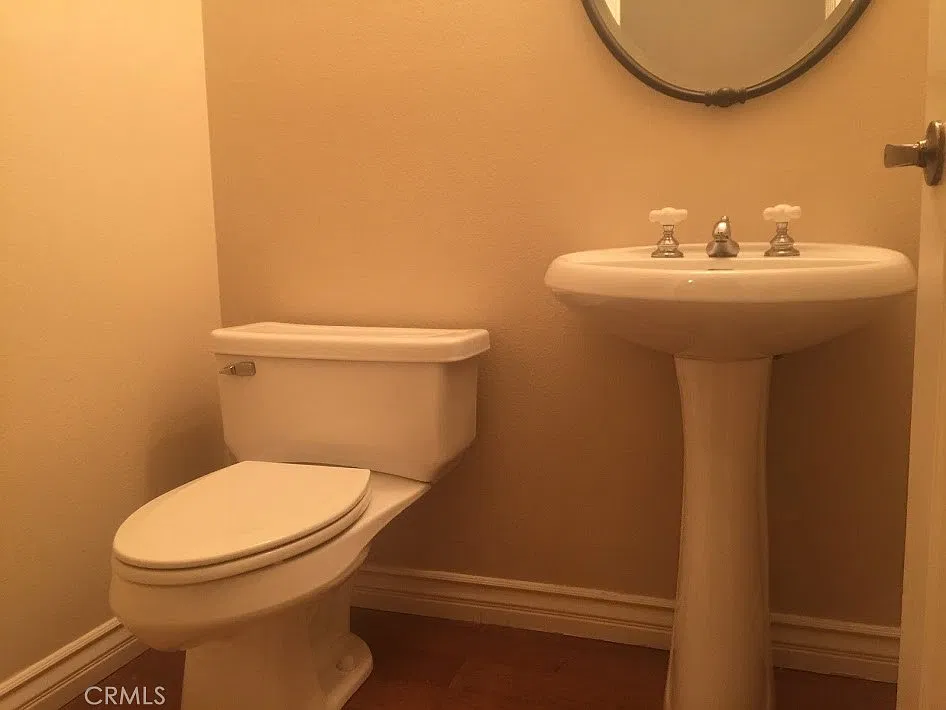 2060 Villa Del Lago Dr — Photo 4