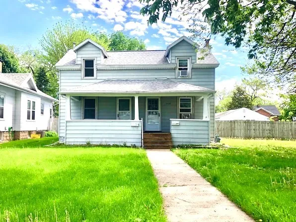408 8th Ave, Sterling, IL 61081