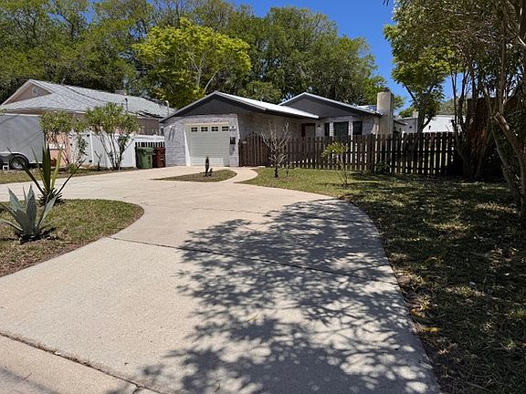 2nd image of 226 Herada St
