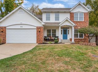 342 Woodcliffe Place Dr, Chesterfield, MO 63005