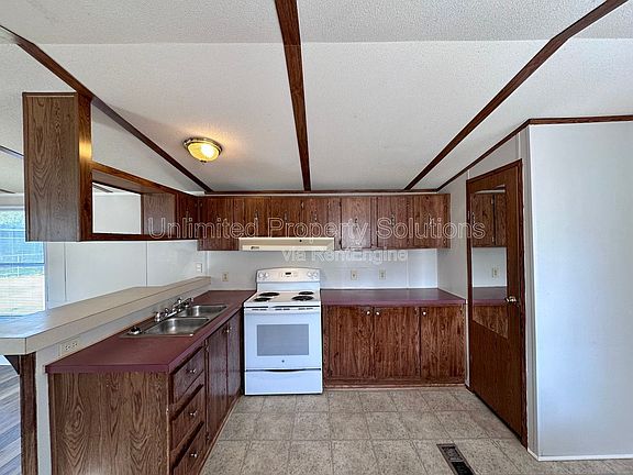 4th image of 9499 Wendi Dr NE #H