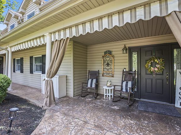 3rd image of 224 Cold Indian Springs Road