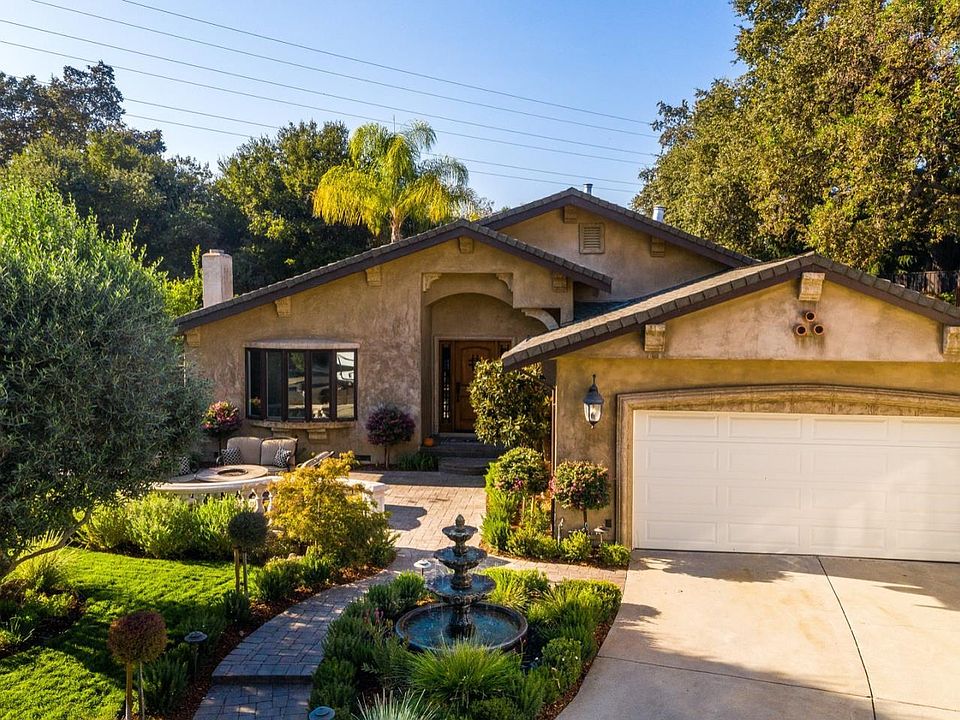 1st image of 811 Grovewood Ct