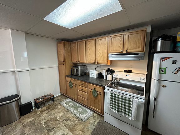 4th image of 298 Western Ave #1