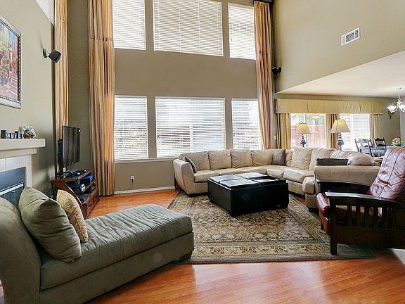 5th image of 1854 N Melanie Ct