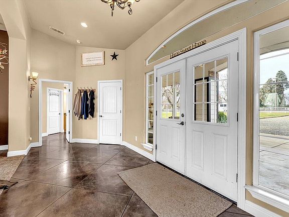 4th image of 22099 Concept Way