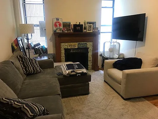 Rented by Prince Real Estate Associates LLC | media 13