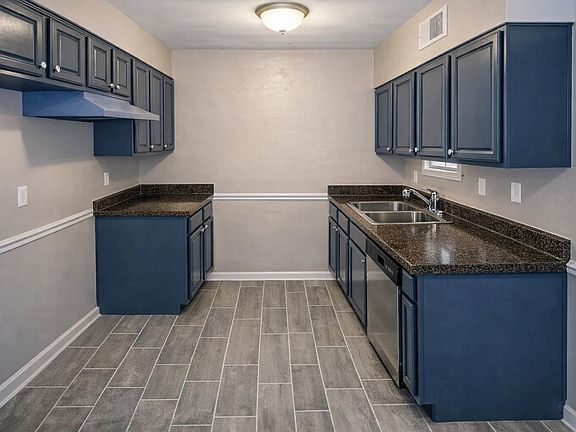 5th image of 3300 Keystone Ave
