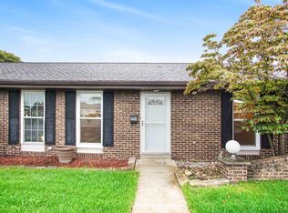 906 Berkley Cir, Mishawaka, IN 46544