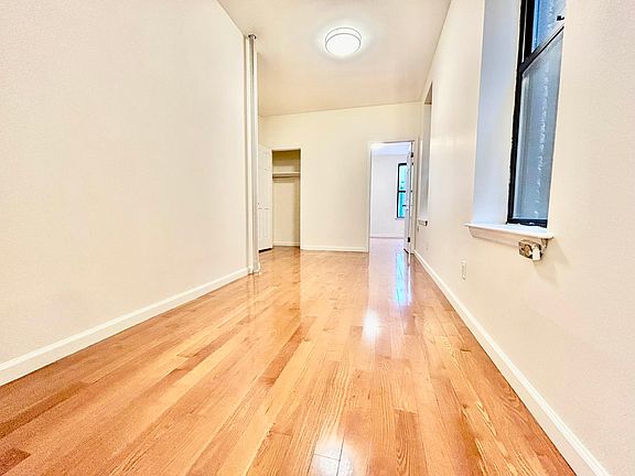 3rd image of 330 E 15th St #41