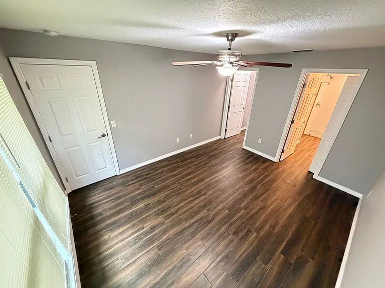 2615 Fair Oaks Dr — Photo 25