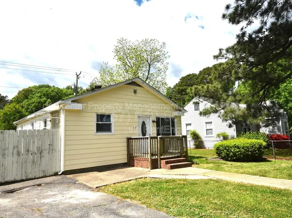 213 Bassett Ave, Virginia Beach, VA 23452