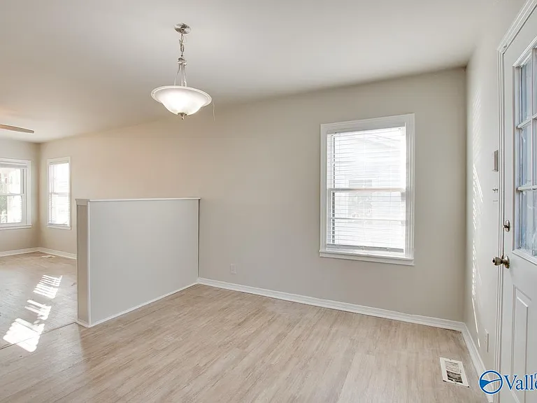 1715 Chester St NW — Photo 4