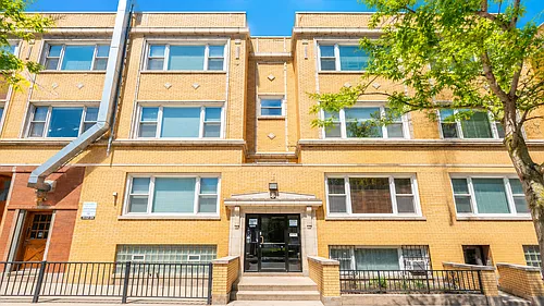 444 W Arlington Pl #3 Photo 1