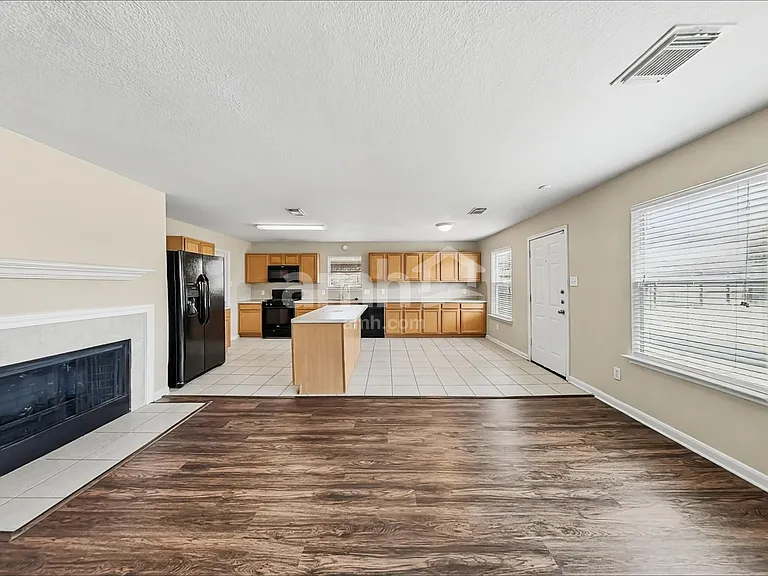 3846 Clobourne Crossing Ln — Photo 7