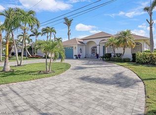 5221 SW 9th Pl, Cape Coral, FL 33914