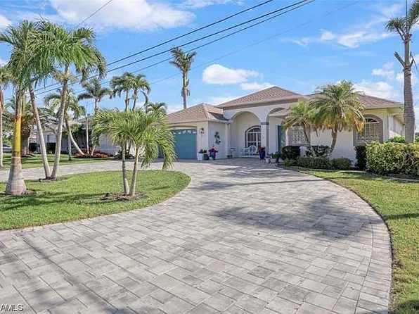 5221 SW 9th Pl, Cape Coral, FL 33914