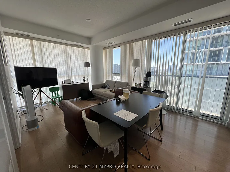 150 Fairview Mall Dr #802 — Photo 18