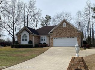 1308 Charter Cir, Jasper, AL 35504