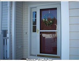 2nd image of 71 Hunt Glen Dr