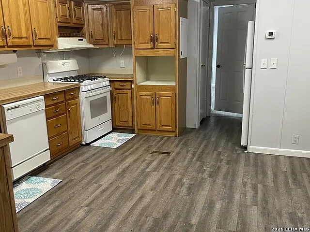 8429 Braewick Dr — Photo 11